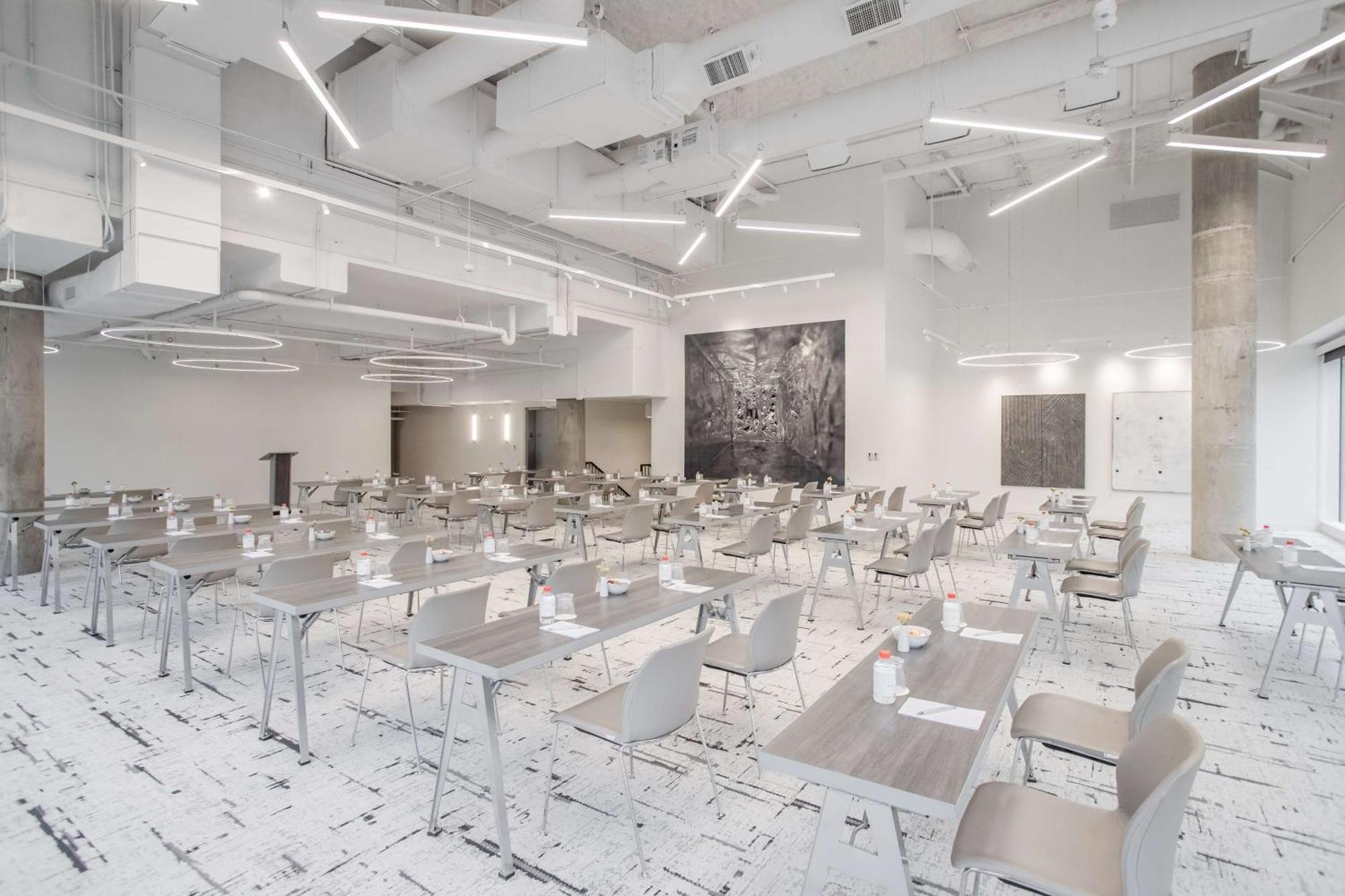Hall Arts Hotel Dallas, Curio Collection By Hilton エクステリア 写真