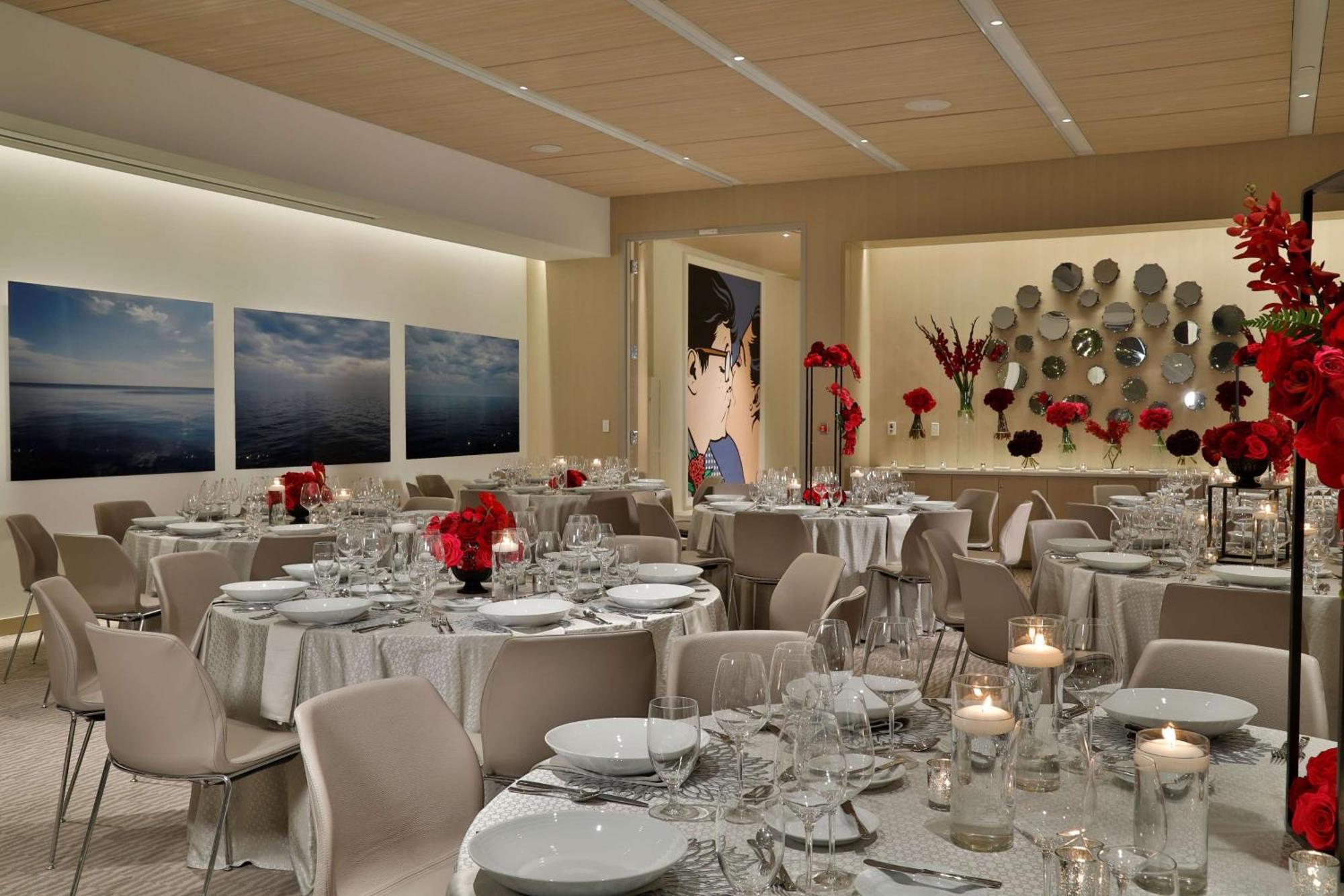 Hall Arts Hotel Dallas, Curio Collection By Hilton エクステリア 写真