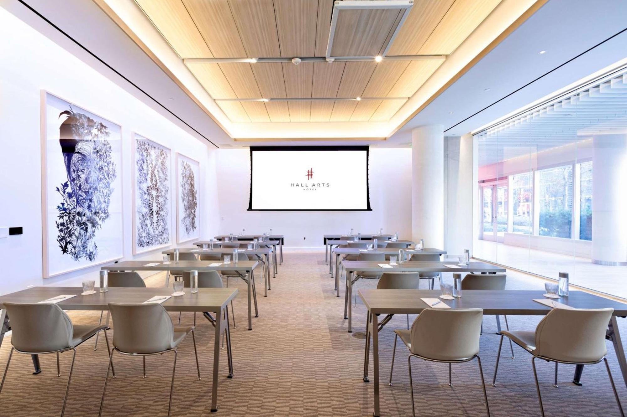 Hall Arts Hotel Dallas, Curio Collection By Hilton エクステリア 写真