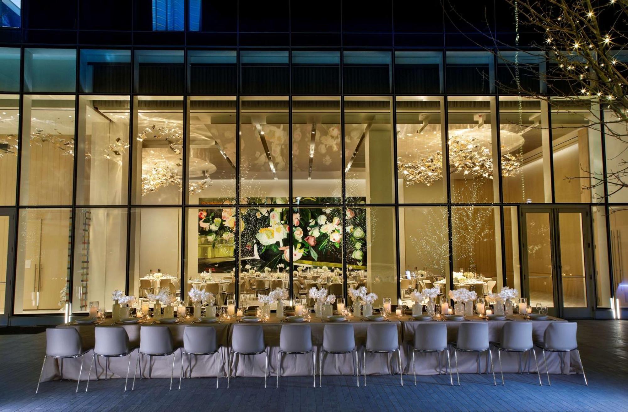 Hall Arts Hotel Dallas, Curio Collection By Hilton エクステリア 写真