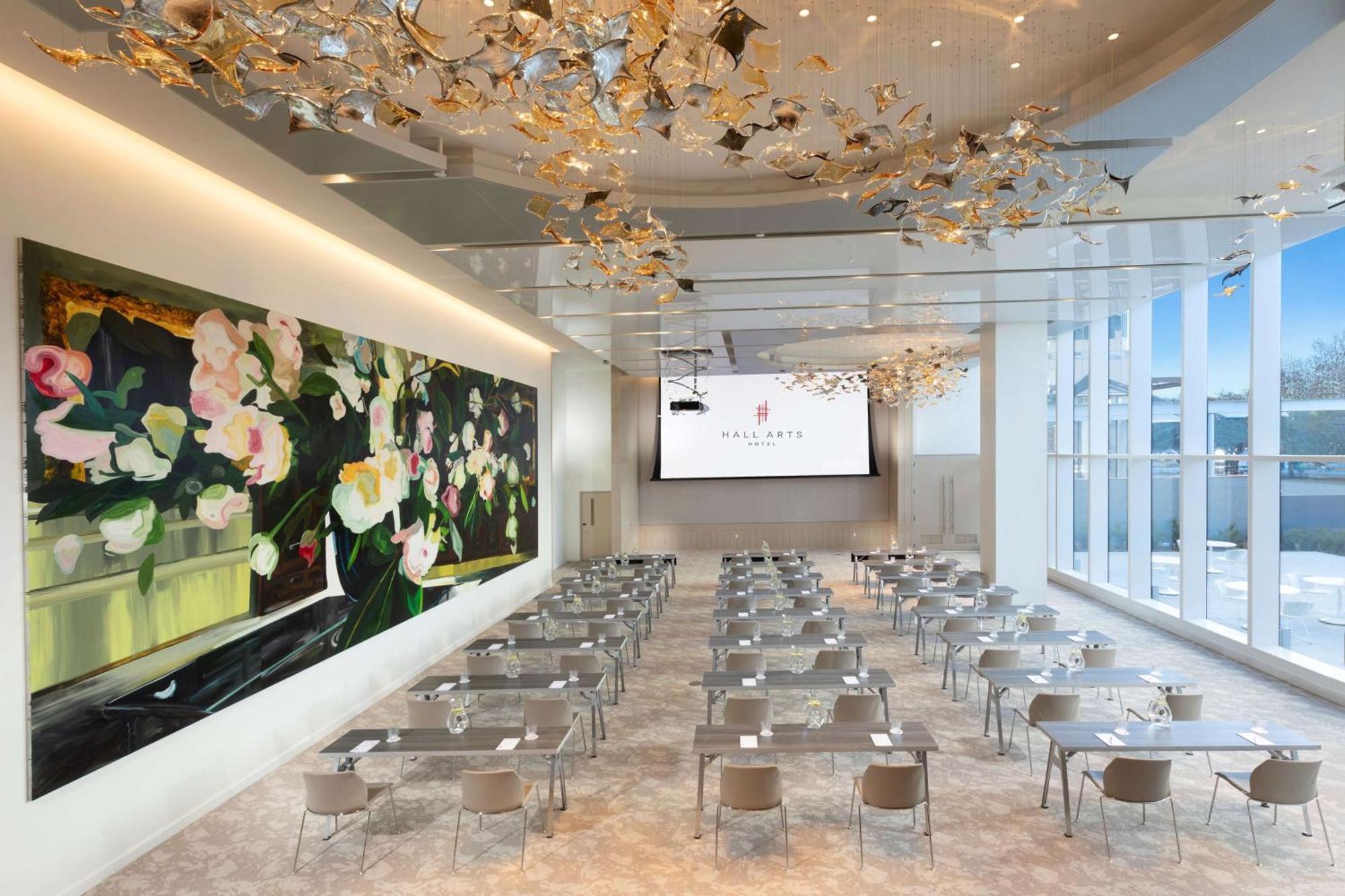 Hall Arts Hotel Dallas, Curio Collection By Hilton エクステリア 写真