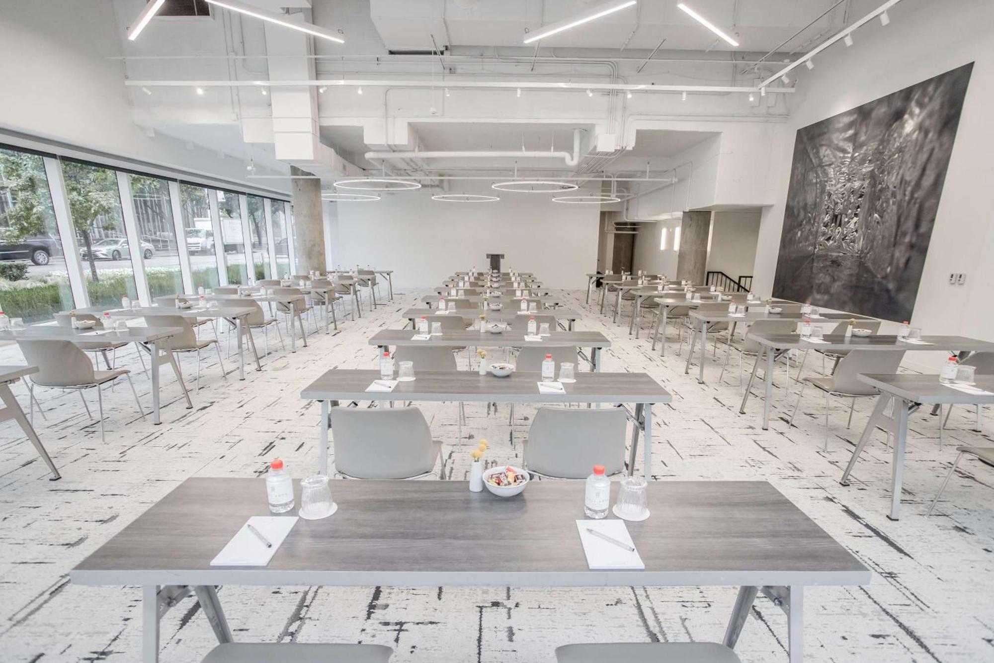 Hall Arts Hotel Dallas, Curio Collection By Hilton エクステリア 写真